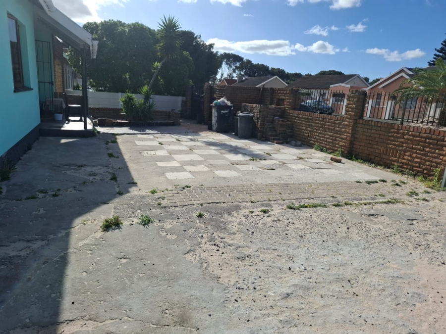 To Let 3 Bedroom Property for Rent in Vanguard Western Cape